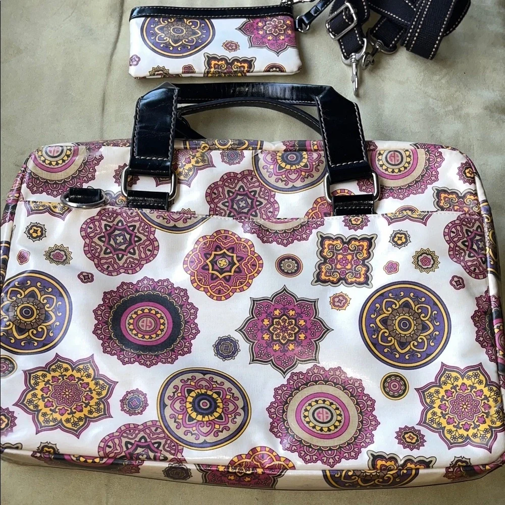Giani Bernini Multicolor Patterned Laptop Bag with Black Handles - Picture 8 of 16
